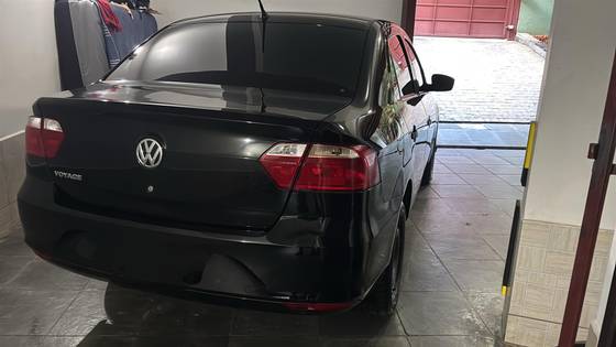 VOLKSWAGEN VOYAGE 1.6 MSI TOTALFLEX 4P MANUAL