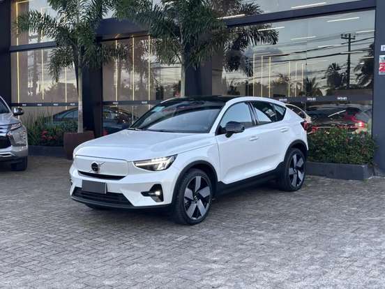 VOLVO-C40-2022