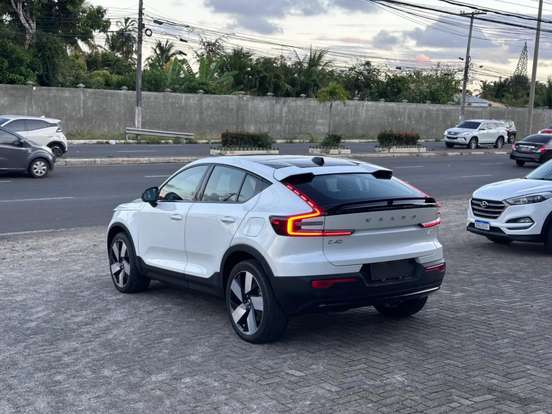 VOLVO-C40-P8 RECHARGE TWIN ELECTRIC ULTIMATE AWD VOLVO-C40-2022
