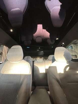 VOLVO-EX30-2024