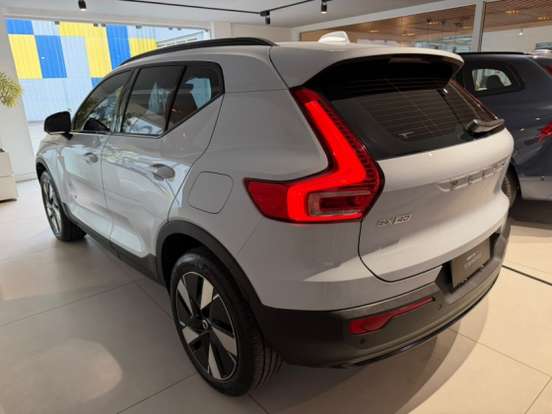 VOLVO-EX40-P6 RECHARGE ELECTRIC PLUS VOLVO-EX40-2025