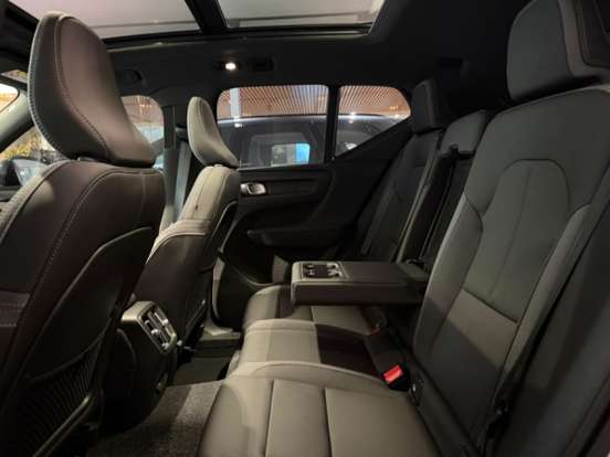 VOLVO-EX40-P6 RECHARGE ELECTRIC PLUS VOLVO-EX40-2025