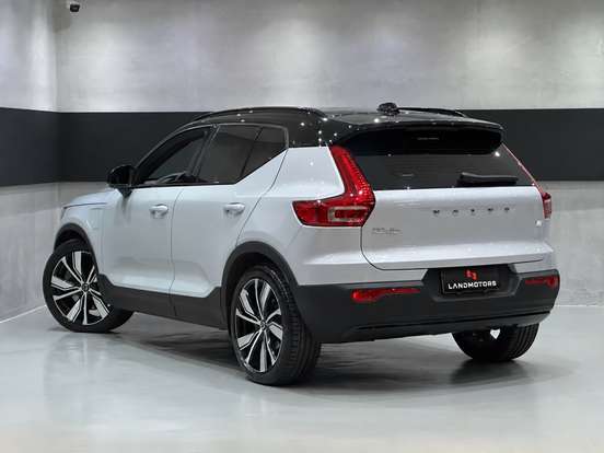 VOLVO-XC40-1.5 T5 RECHARGE R-DESIGN GEARTRONIC VOLVO-XC40-2021