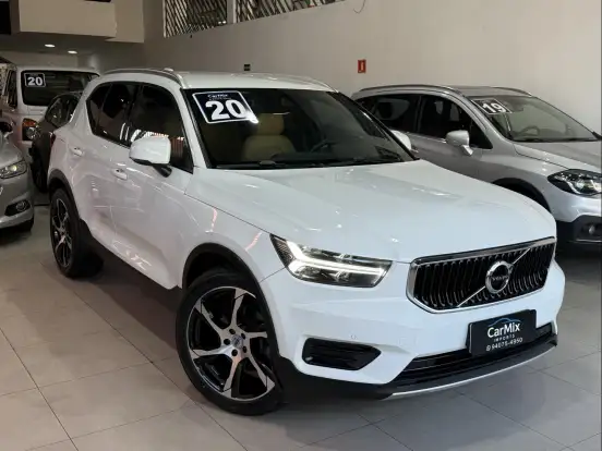 VOLVO-XC40-2.0 T5 GASOLINA MOMENTUM AWD GEARTRONIC VOLVO-XC40-2019