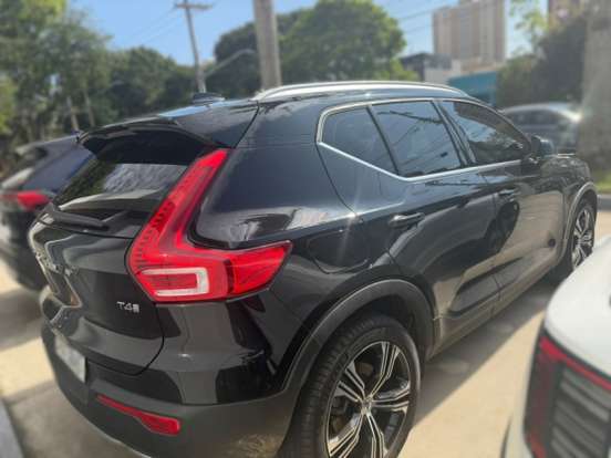 VOLVO-XC40-2.0 T4 GASOLINA INSCRIPTION GEARTRONIC VOLVO-XC40-2020