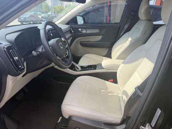 VOLVO-XC40-2.0 T4 GASOLINA INSCRIPTION GEARTRONIC VOLVO-XC40-2020