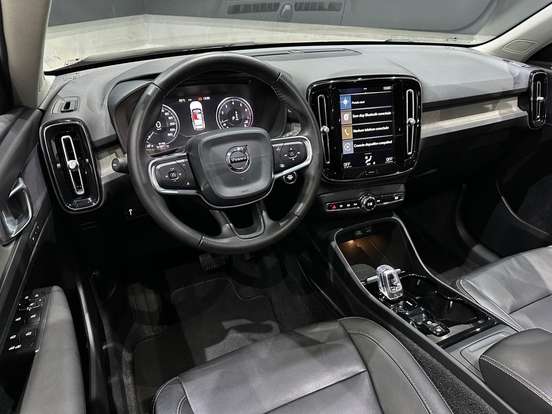 VOLVO-XC40-2.0 T4 GASOLINA INSCRIPTION GEARTRONIC VOLVO-XC40-2020
