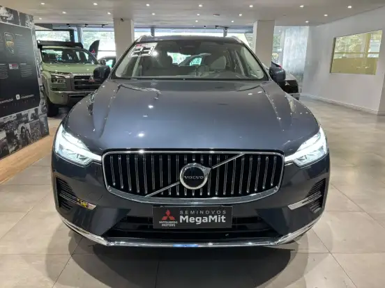 VOLVO-XC60-2023
