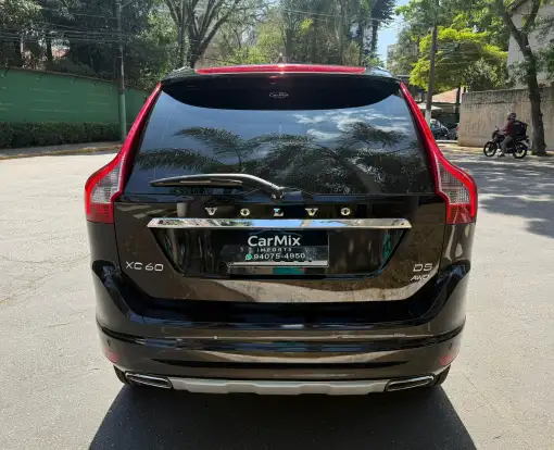 VOLVO-XC60-2016