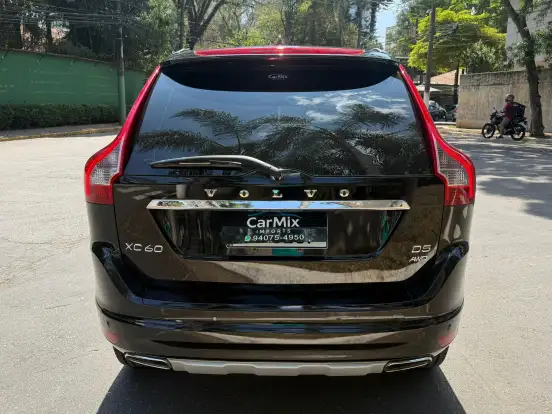 VOLVO-XC60-2.4 D5 KINETIC DIESEL AWD 4P AUTOMÁTICO VOLVO-XC60-2016
