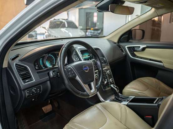 VOLVO-XC60-2.0 T5 DYNAMIC FWD TURBO GASOLINA 4P AUTOMÁTICO VOLVO-XC60-2015