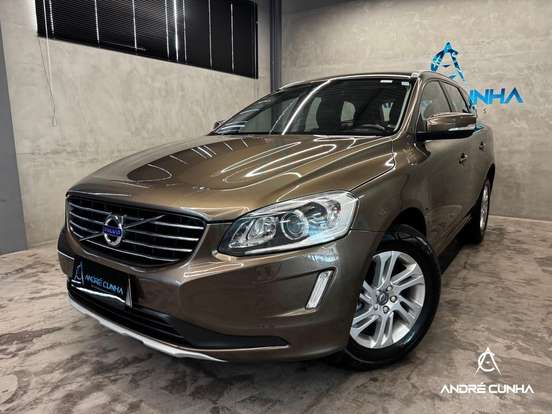 VOLVO-XC60-2015