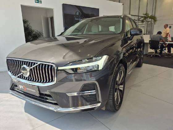 VOLVO XC60 2.0 T8 RECHARGE PLUS AWD GEARTRONIC