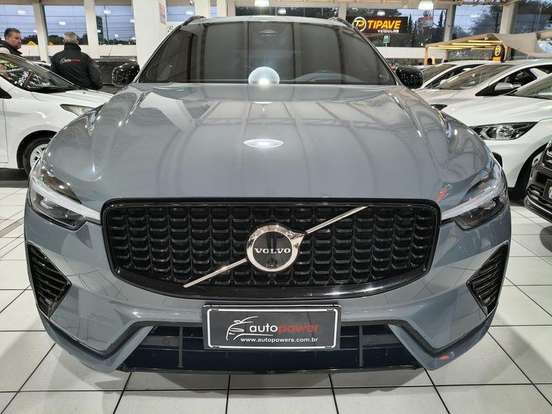 VOLVO-XC60-2023
