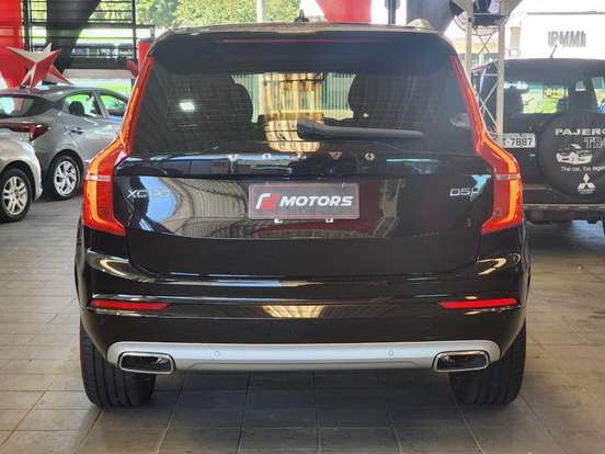 VOLVO-XC90-2.0 D5 DIESEL MOMENTUM AWD GEARTRONIC VOLVO-XC90-2019