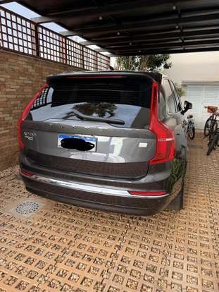 VOLVO-XC90-2024