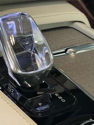 VOLVO-XC90-2024