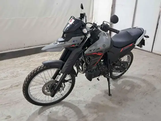YAMAHA XTZ 250 LANDER CONNECTED 