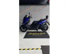 YAMAHA XMAX 300 CONNECTED ABS YAMAHA XMAX 300 CONNECTED ABS
