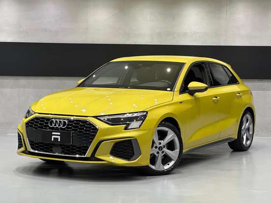 AUDI-A3-2021