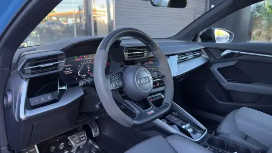AUDI-A3-2021
