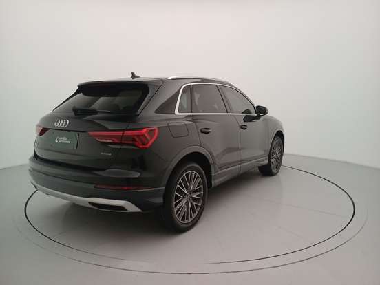 AUDI-Q3-2024