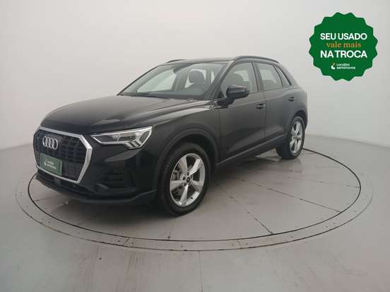 AUDI-Q3-2024