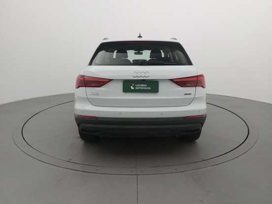 AUDI-Q3-2024