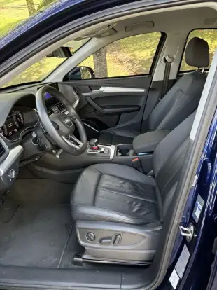 AUDI-Q5-2022