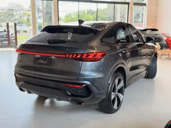 AUDI-Q5-2025