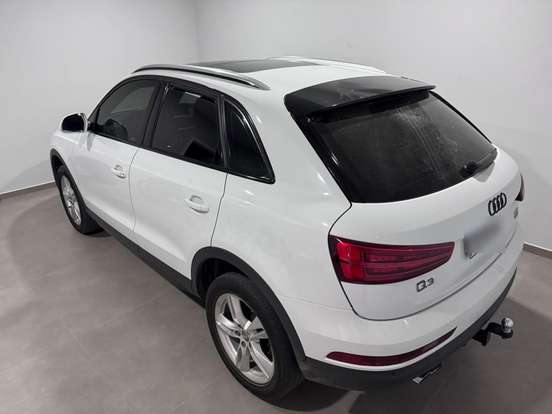 AUDI-Q3-2015