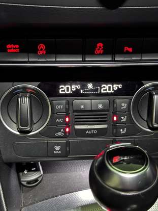AUDI-Q3-2015