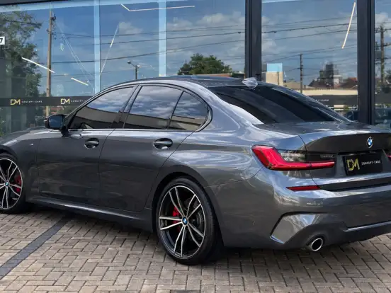 BMW-320i-2.0 16V TURBO FLEX M SPORT AUTOMÁTICO BMW-320i-2022