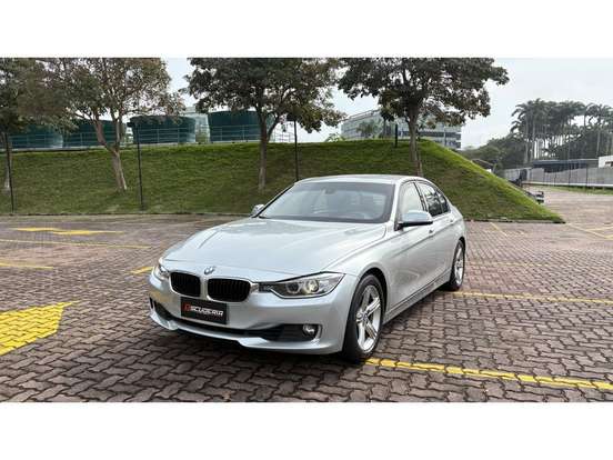 BMW-320i-2.0 16V TURBO ACTIVE FLEX 4P AUTOMÁTICO BMW-320i-2013