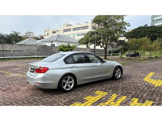 BMW-320i-2.0 16V TURBO ACTIVE FLEX 4P AUTOMÁTICO BMW-320i-2013