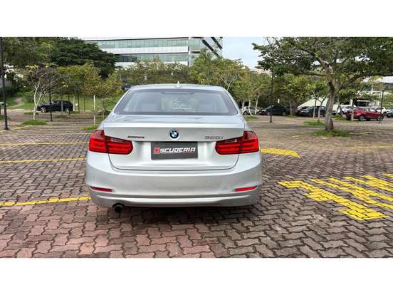BMW-320i-2.0 16V TURBO ACTIVE FLEX 4P AUTOMÁTICO BMW-320i-2013