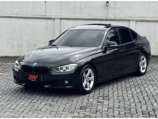 BMW-320i-2015