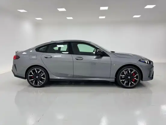 BMW-M 235i-2025