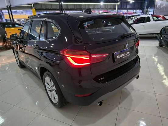 BMW-X1-2.0 16V TURBO ACTIVEFLEX SDRIVE20I 4P AUTOMÁTICO BMW-X1-2016