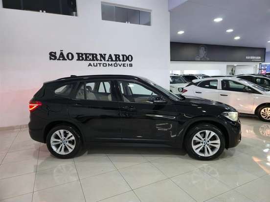 BMW-X1-2.0 16V TURBO ACTIVEFLEX SDRIVE20I 4P AUTOMÁTICO BMW-X1-2016