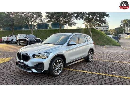 BMW-X1-2021