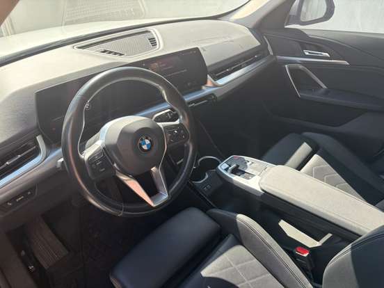 BMW-X1-2.0 16V TURBO GASOLINA SDRIVE20I X-LINE STEPTRONIC BMW-X1-2022