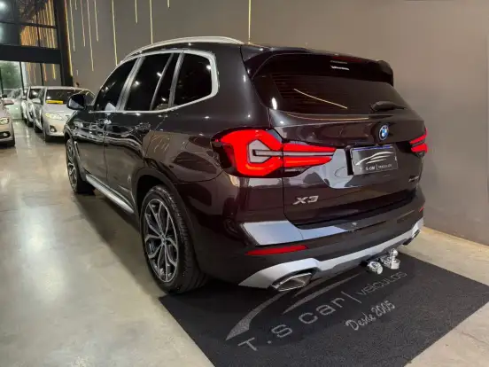 BMW-X3-2022