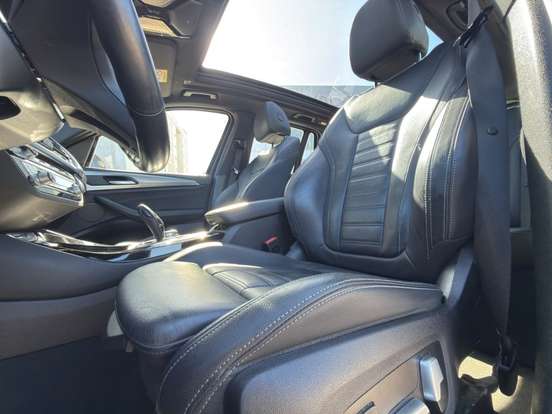 BMW-X3-2021