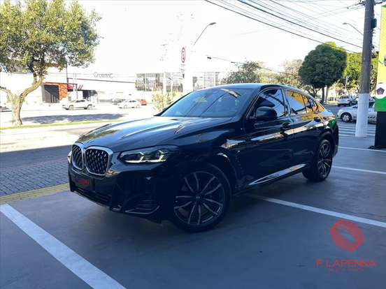 BMW-X4-2023