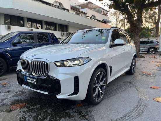BMW-X5-2023