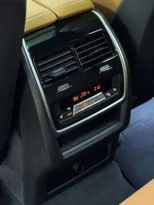 BMW-X6-2023