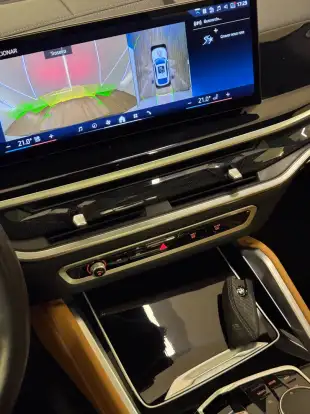 BMW-X6-2023