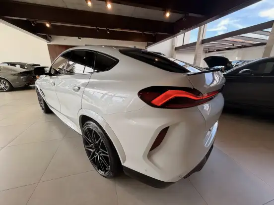 BMW-X6-2024