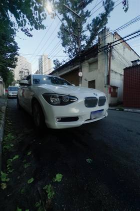 BMW 118i 1.6 URBAN LINE 16V TURBO GASOLINA 4P AUTOMÁTICO